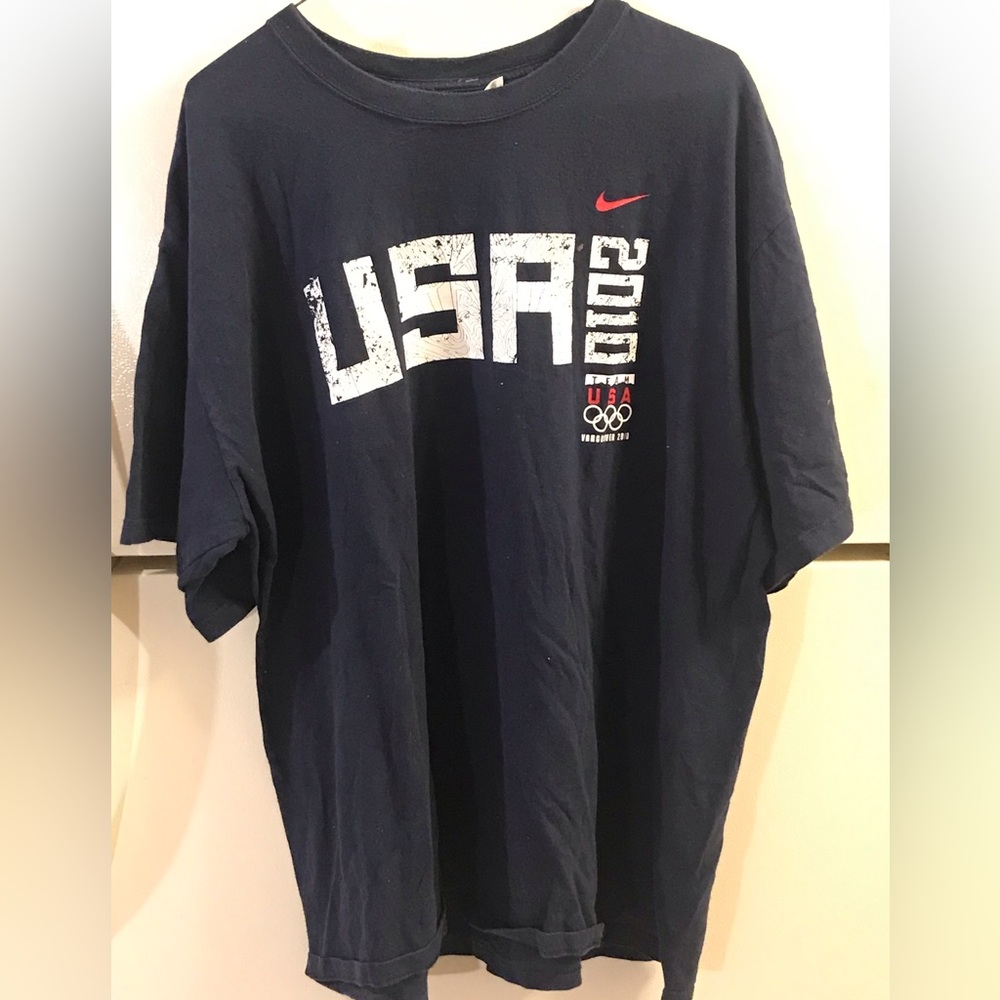 Nike T-shirt size XXL loose fit blue. USA 2010 Vancouver Olympics